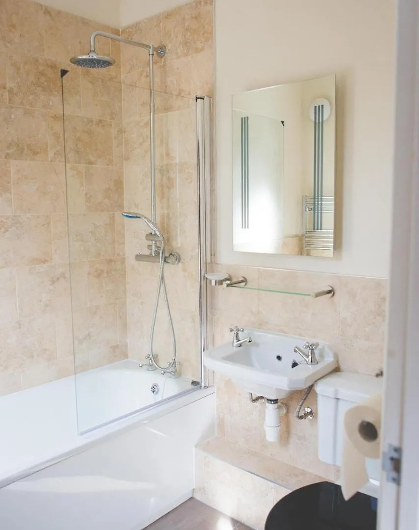 Glencoe Villa Guesthouse Featherstone 0*,  United Kingdom